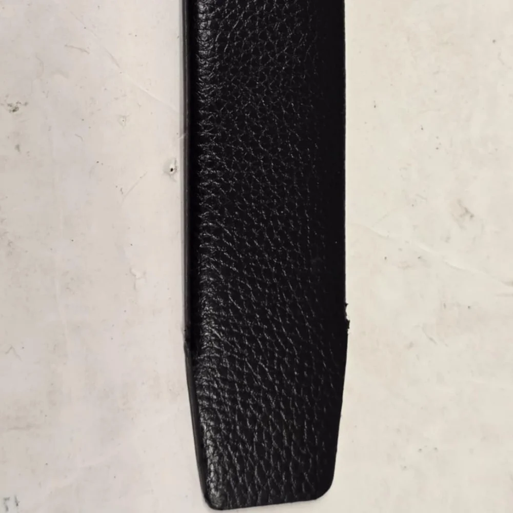 Mila Schon Black Leather‎ Silver Tone Buckle Belt